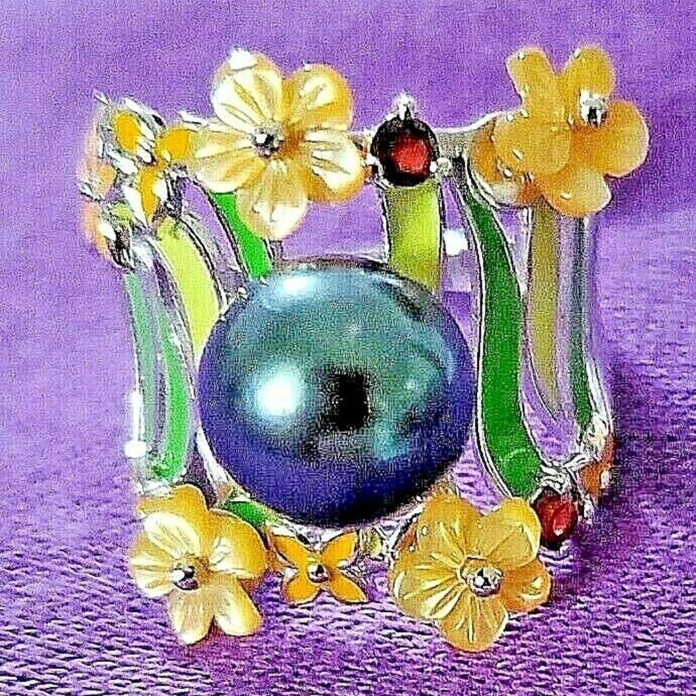 Tahitian Black Pearl Garnet Mother of Pearl Ring - Picture 5 of 8
